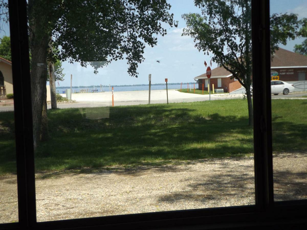 Big Spirit Resort Spirit Lake Zewnętrze zdjęcie